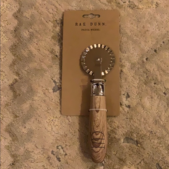 SOLD Rae Dunn āCutā Pasta Wheel